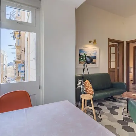 Two Bedroom Close To The Sea Valletta