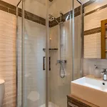Two Bedroom Close To The Sea Daire *