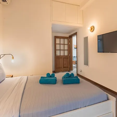 公寓 Two Bedroom Close To The Sea *